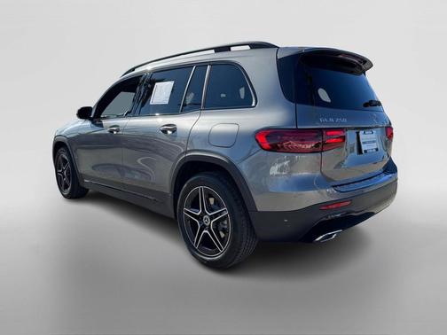 2026 Mercedes-Benz GLB 250 Base