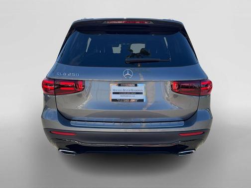 2026 Mercedes-Benz GLB 250 Base