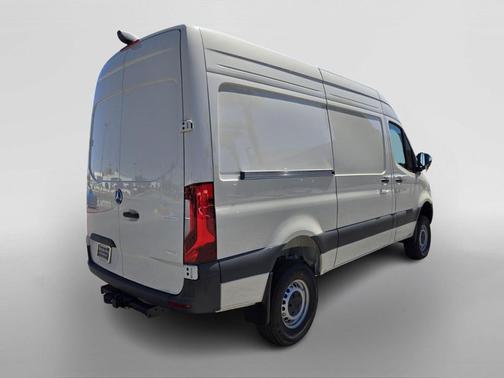 2025 Mercedes-Benz Sprinter 2500 Standard Roof