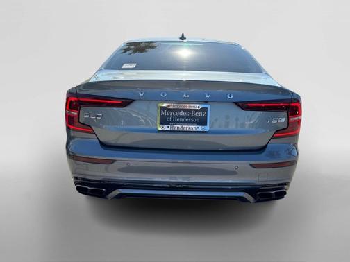 2020 Volvo S60 T5 R-Design