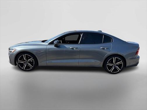 2020 Volvo S60 T5 R-Design
