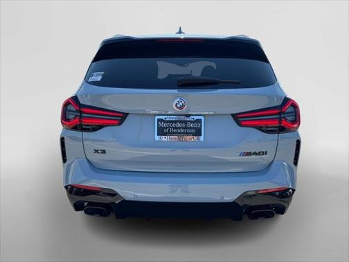 2022 BMW X3 M40i