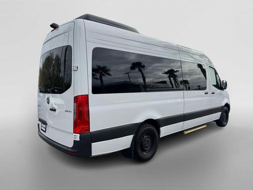 2024 Mercedes-Benz Sprinter 2500 High Roof