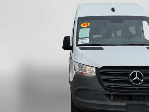 2024 Mercedes-Benz Sprinter 2500 High Roof