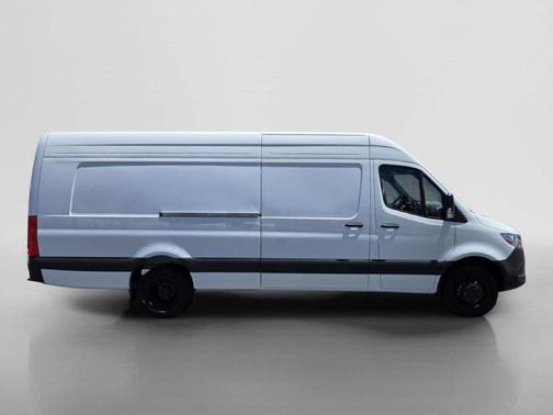 Arctic White 2026 Mercedes-Benz Sprinter 3500XD High Roof