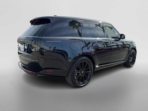 2023 Land Rover Range Rover P400 SE