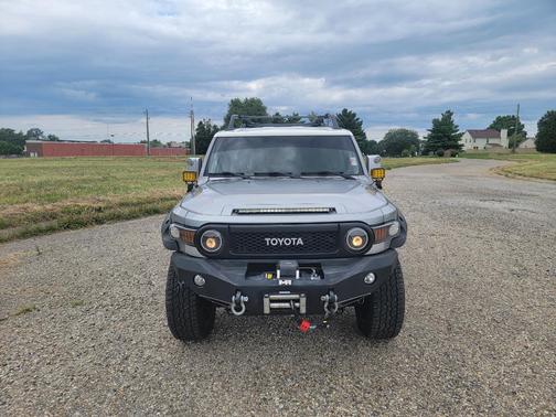 2012 Toyota FJ Cruiser Base