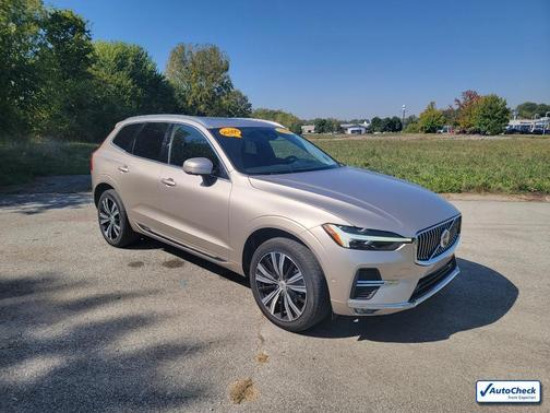 2023 Volvo XC60 B5 Plus Bright Theme
