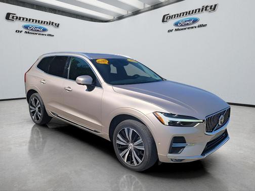 2023 Volvo XC60 B5 Plus Bright Theme