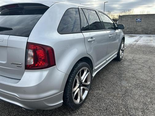 2011 Ford Edge Sport