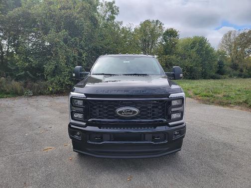 2026 Ford F-350 XLT