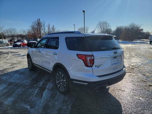 2019 Ford Explorer Platinum