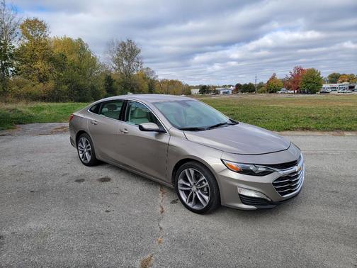 2024 Chevrolet Malibu FWD 2LT