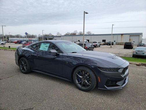 2025 Ford Mustang Dark Horse Fastback