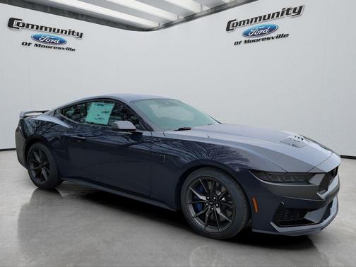 2025 Ford Mustang Dark Horse Fastback