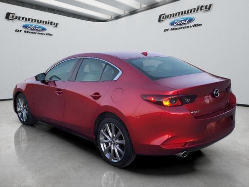 2019 Mazda Mazda3 FWD w/Preferred Package