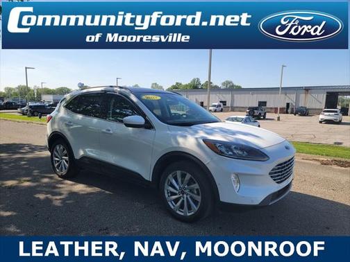 2022 Ford Escape Titanium