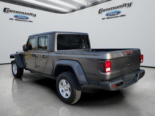 2023 Jeep Gladiator Sport S