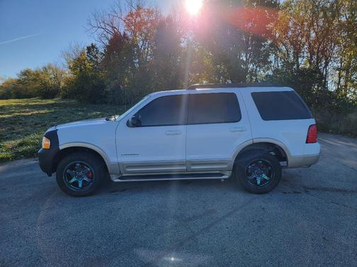 2005 Ford Explorer Eddie Bauer