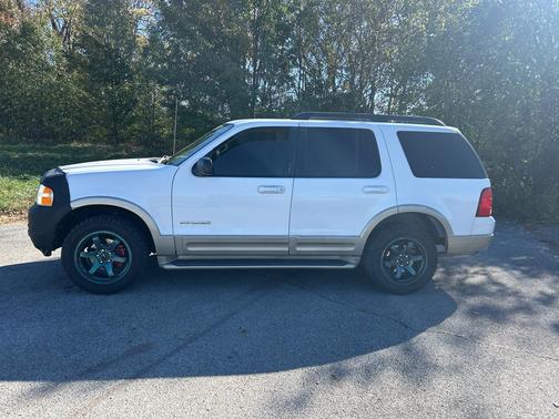 2005 Ford Explorer Eddie Bauer