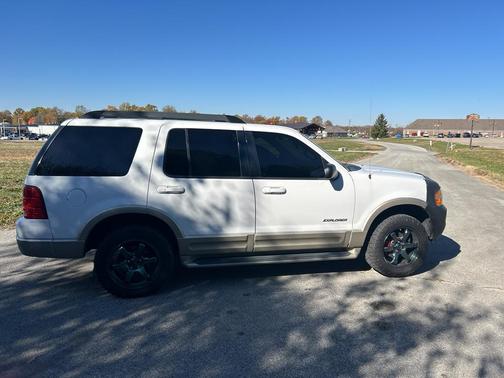 2005 Ford Explorer Eddie Bauer