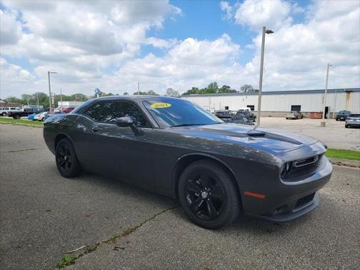 2021 Dodge Challenger SXT
