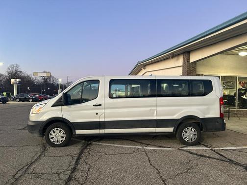2019 Ford Transit-350 XLT