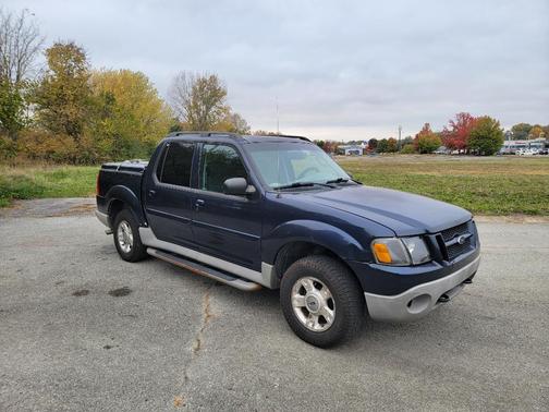 2003 Ford Explorer Sport Trac Base