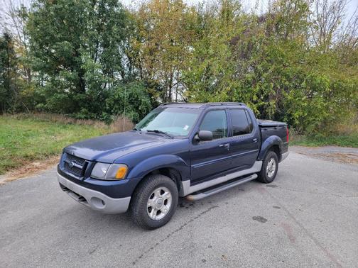 2003 Ford Explorer Sport Trac Base