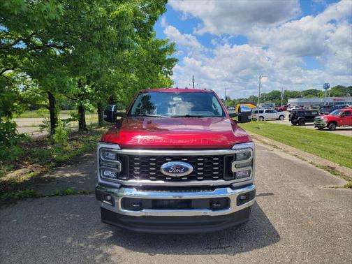 2025 Ford F-350 Lariat