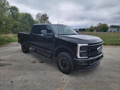 2026 Ford F-350 Platinum