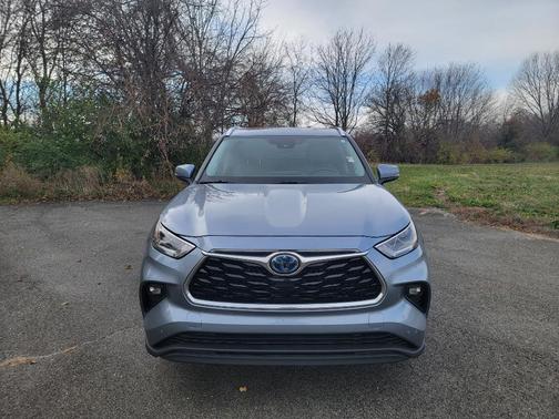2021 Toyota Highlander Hybrid Limited