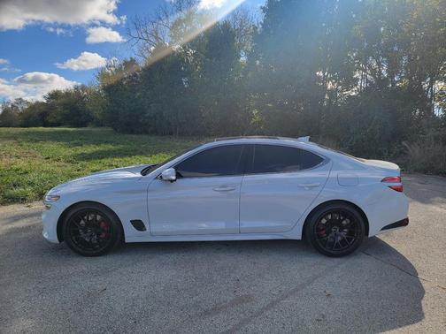 2022 Genesis G70 3.3T AWD