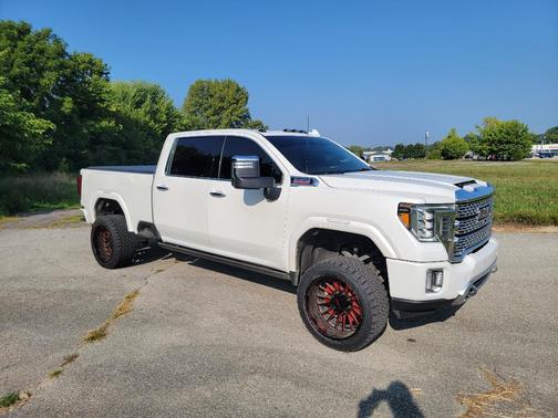 2021 GMC Sierra 2500 Denali