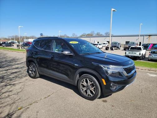 2022 Kia Seltos EX