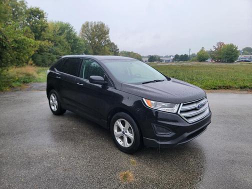 2018 Ford Edge SE