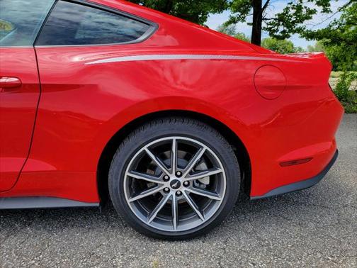 2018 Ford Mustang EcoBoost