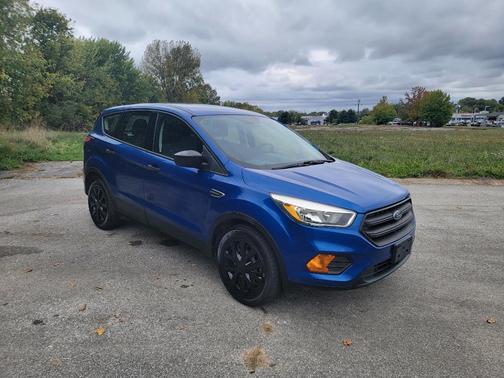 2017 Ford Escape S