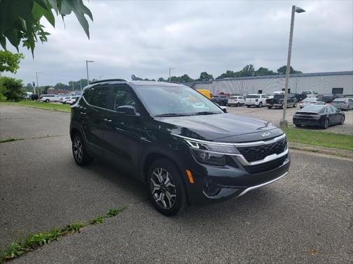 2022 Kia Seltos EX