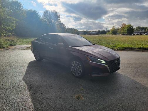 2023 Nissan Altima 2.5 SL