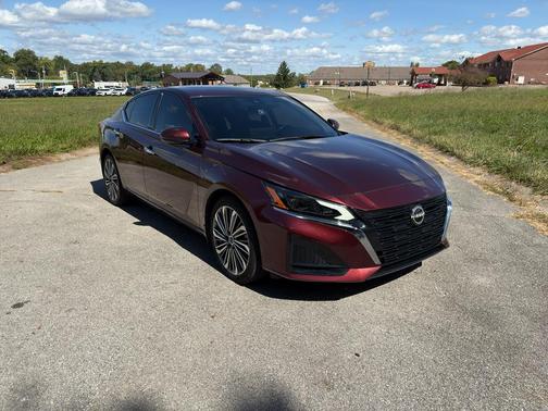 2023 Nissan Altima 2.5 SL