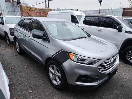 2020 Ford Edge SE