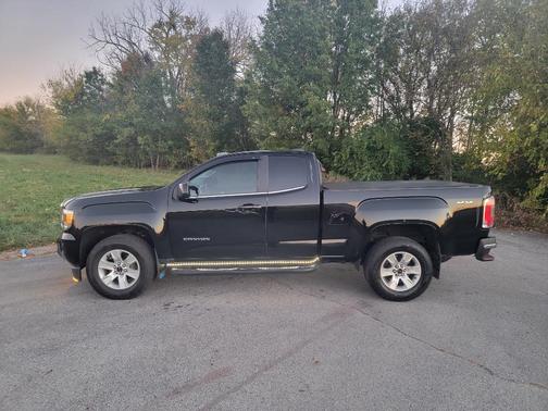 2018 GMC Canyon SLE