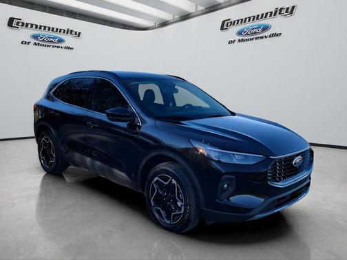 2026 Ford Escape Platinum