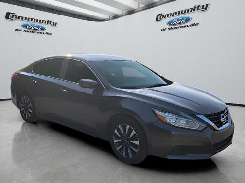 2017 Nissan Altima 2.5 SV
