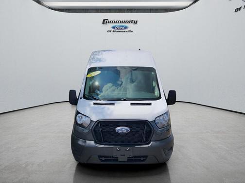 2022 Ford Transit-250 Base