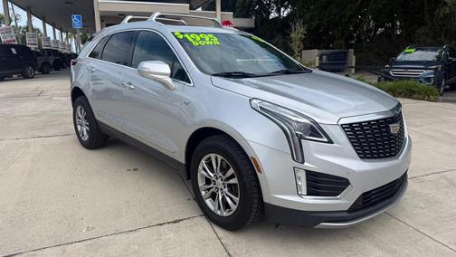 Radiant Silver Metallic 2020 Cadillac XT5 Premium Luxury