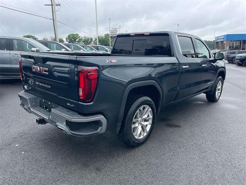 2022 GMC Sierra 1500 SLT