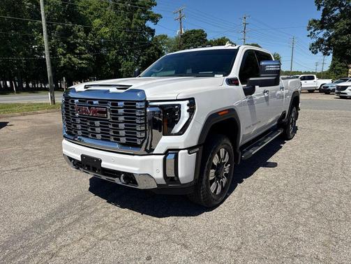 White 2024 GMC Sierra 2500 Denali