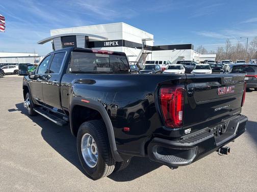 2022 GMC Sierra 3500 Denali